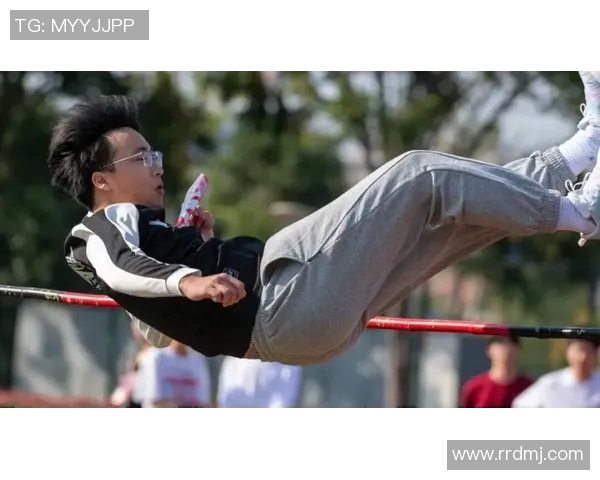 香港运动员在国际赛场上崭露头角 努力拼搏成就个人与团队荣耀