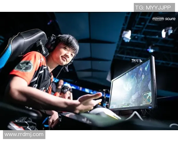 和平精英赛场分析：EDG战队实力与战术深度探讨