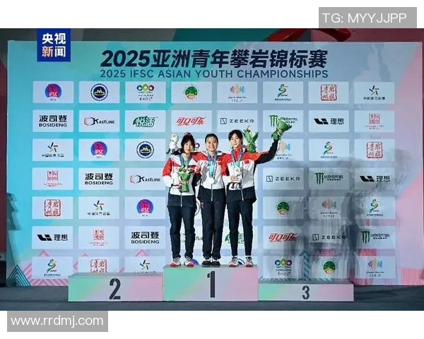 南京攀岩队勇夺全国攀岩速度排行榜第二名展现强大实力与团队精神 南京攀岩队勇夺全国攀岩速度排行榜第二名展现强大实力与团队精神