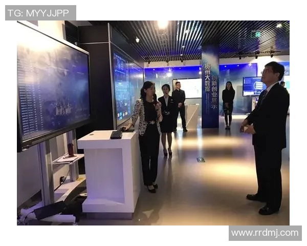 对话吴芳：探索她的攀岩生涯与心路历程的深度访谈