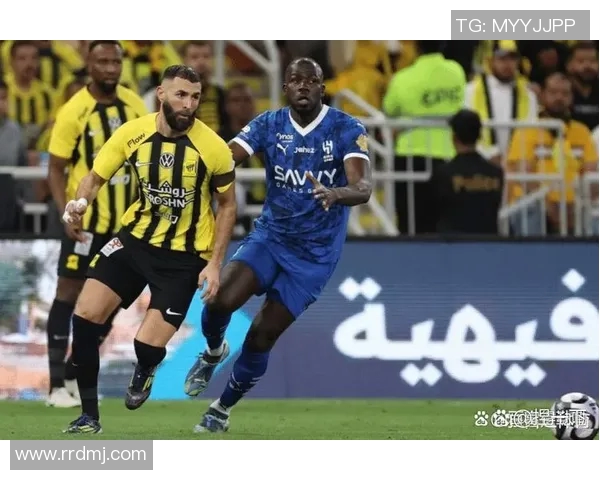 欧洲国家联赛A级赛事激战正酣 强强对话呈现精彩足球盛宴