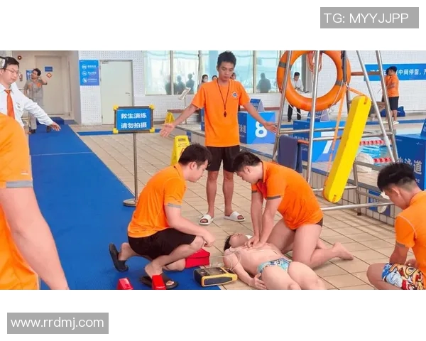 游泳安全须知：预防溺水、保护健康，确保每次畅游无忧的正确方法