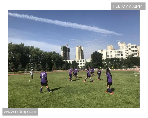 博山六中足球明星老师带领学生追逐梦想的激情与荣耀